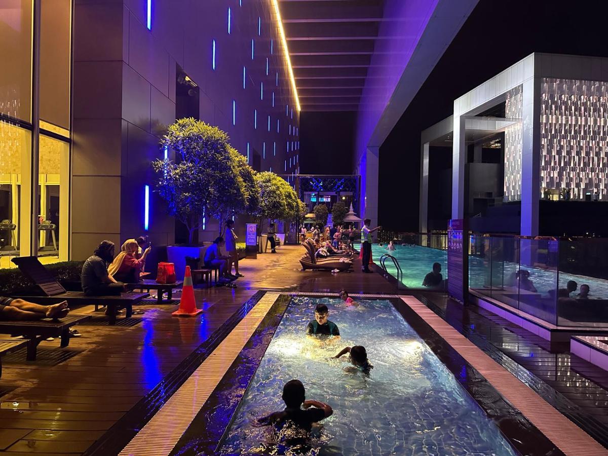 The Platinum Kuala Lumpur By Cozy White Appartement Buitenkant foto