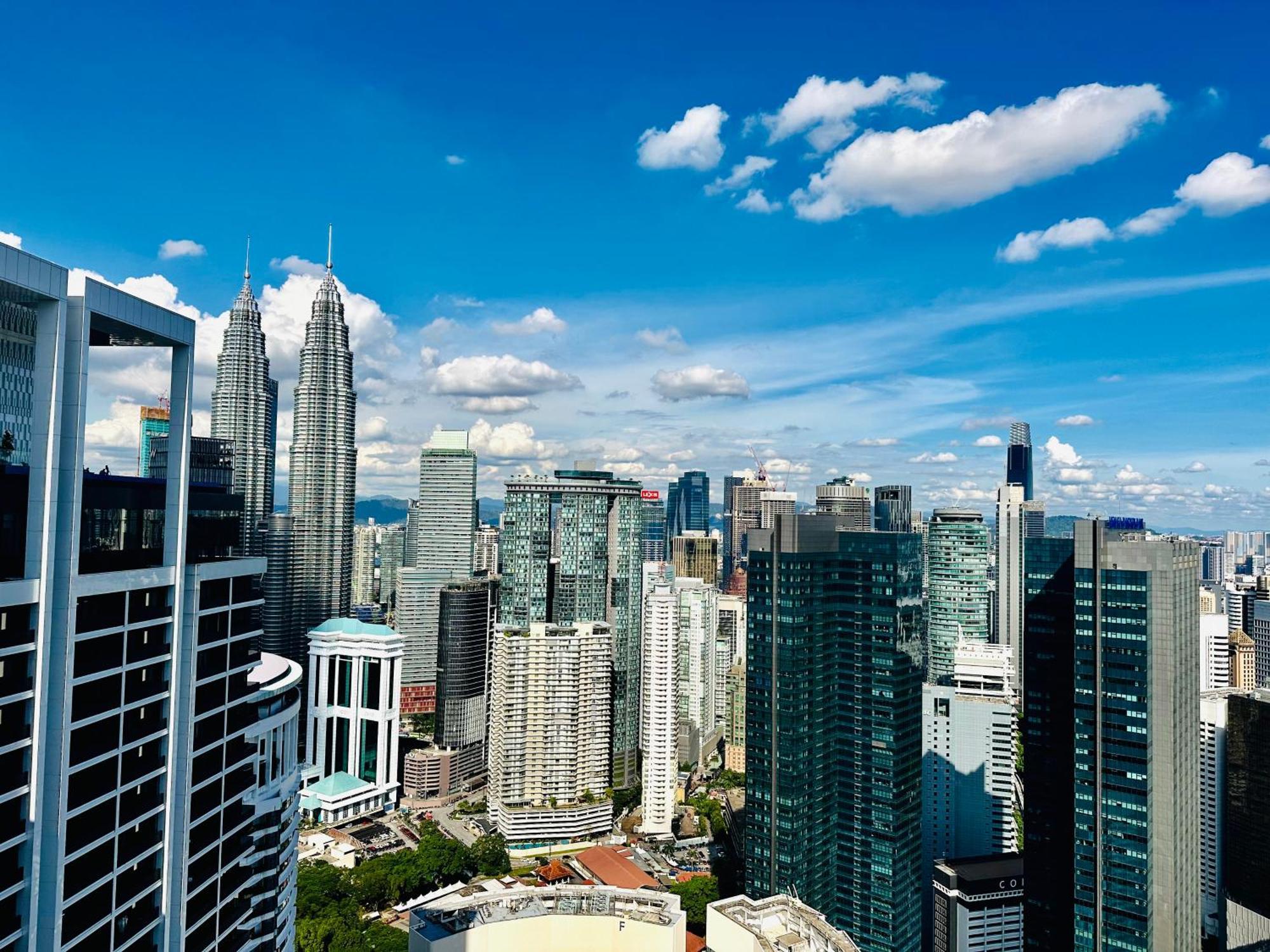 The Platinum Kuala Lumpur By Cozy White Appartement Buitenkant foto